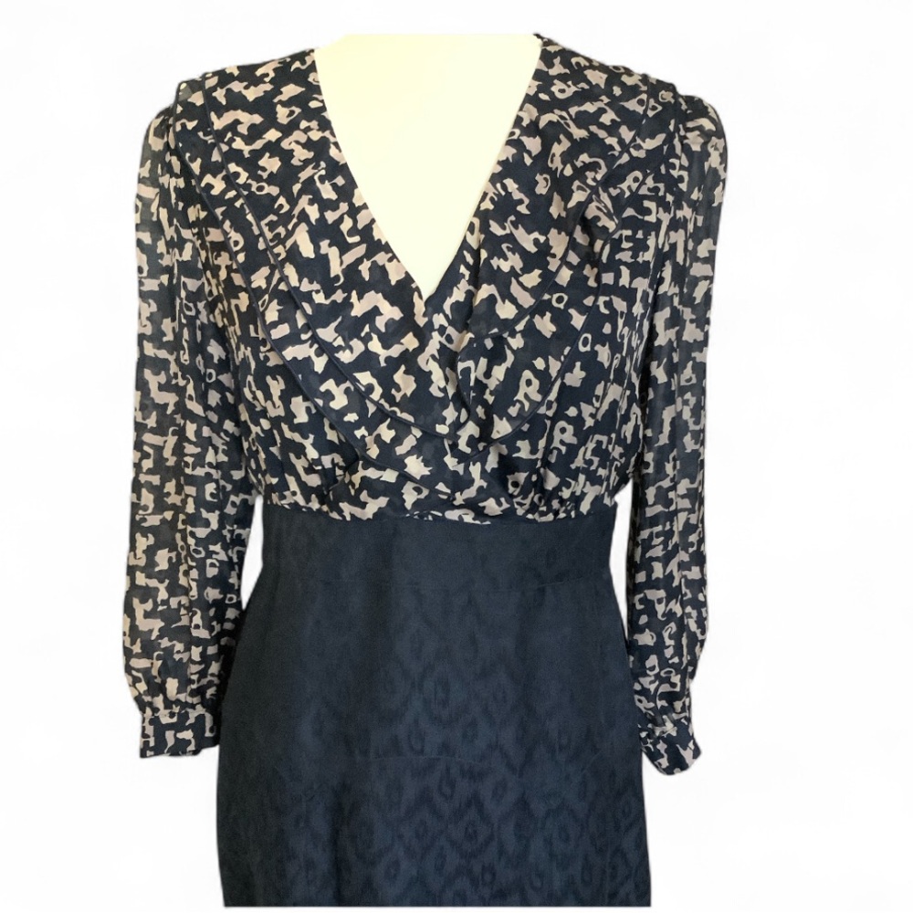 Anthropologie Anna Sui Ruffle V-Neck Silk Cocktail Dress Size 6 Navy Coquette - Picture 4 of 12